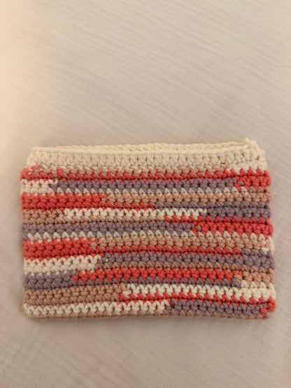 Tricolor pouch